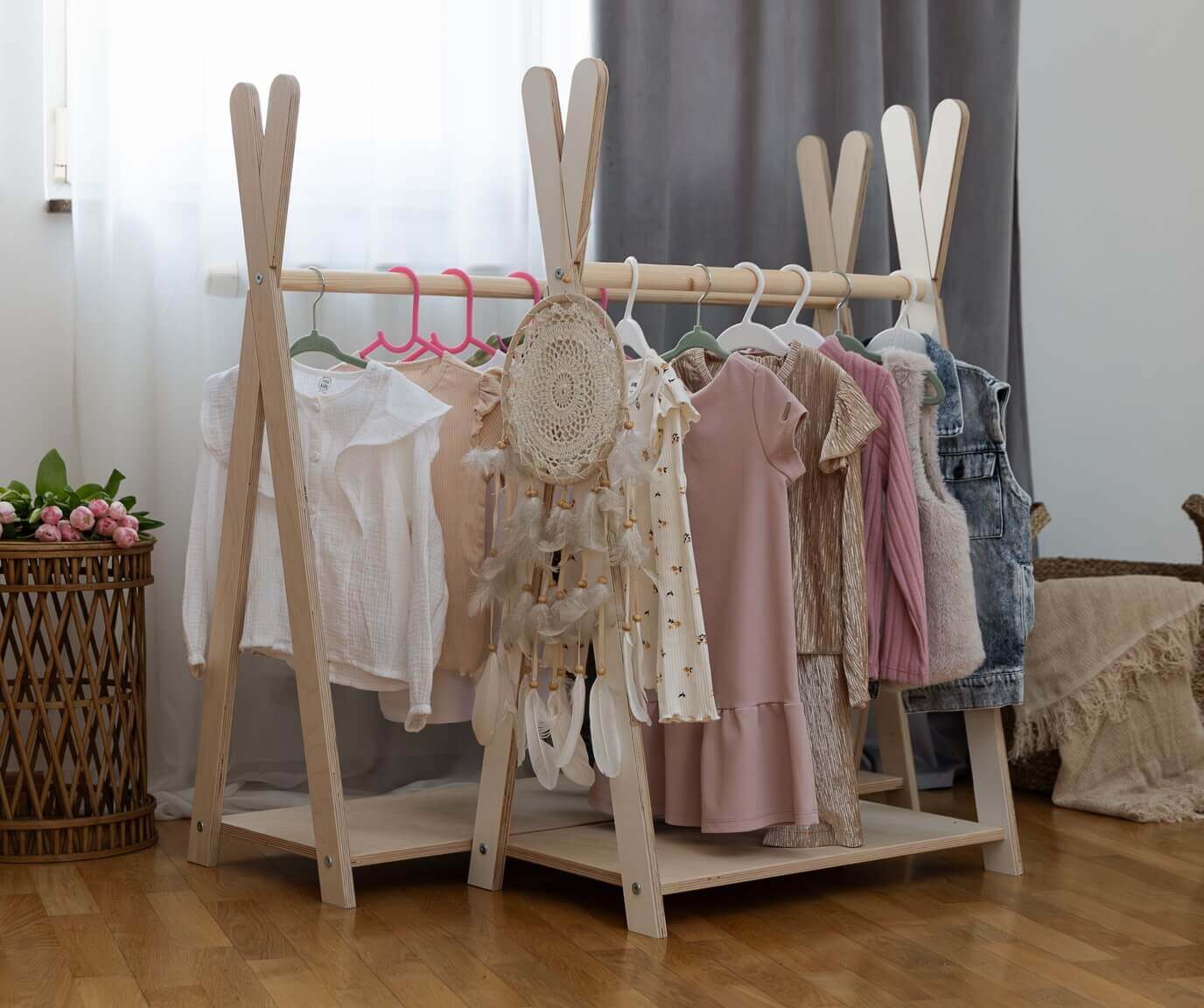 Meowbaby Tipi Hanger - Drewniany Wieszak na Ubranka dla Dzieci