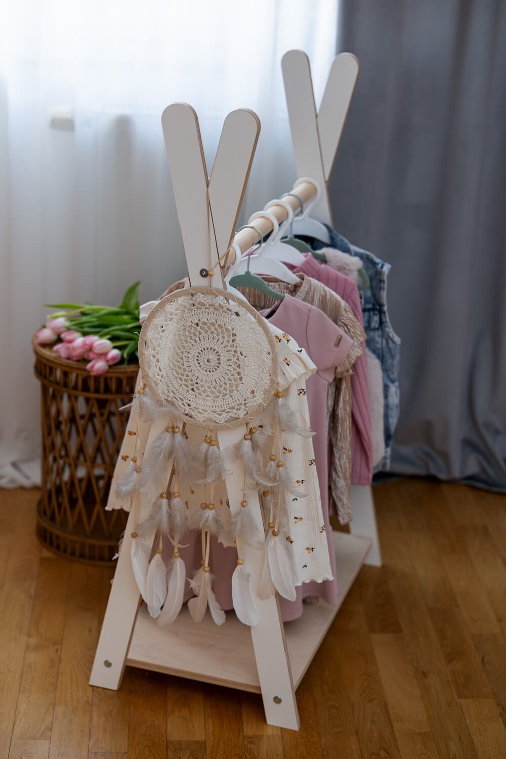 Meowbaby Tipi Hanger - Drewniany Wieszak na Ubranka dla Dzieci